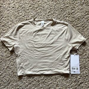 Lululemon Crewneck Cropped T-Shirt